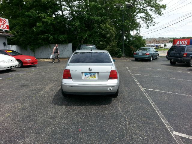 2000 Volkswagen Jetta FX4 Off-road Pickup 4D 6 Ft