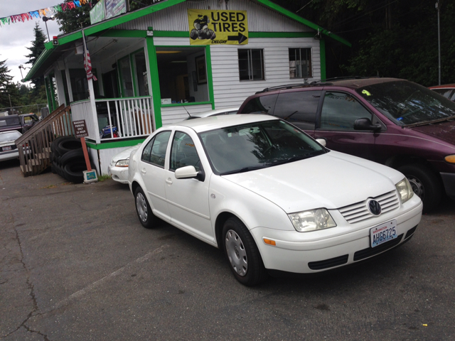 2000 Volkswagen Jetta Quad Cab 4x2 Shortbox XLT