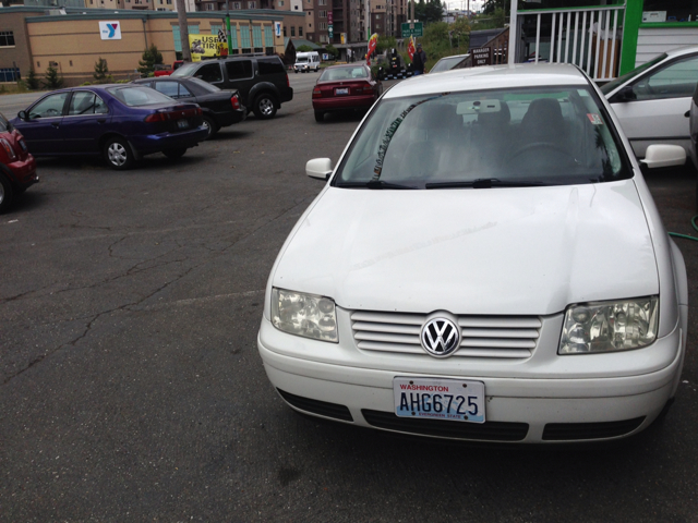 2000 Volkswagen Jetta Quad Cab 4x2 Shortbox XLT