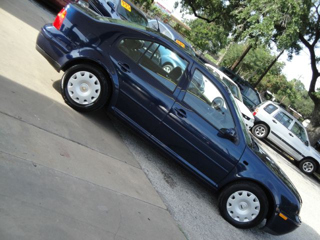 2000 Volkswagen Jetta FX4 Off-road Pickup 4D 6 Ft