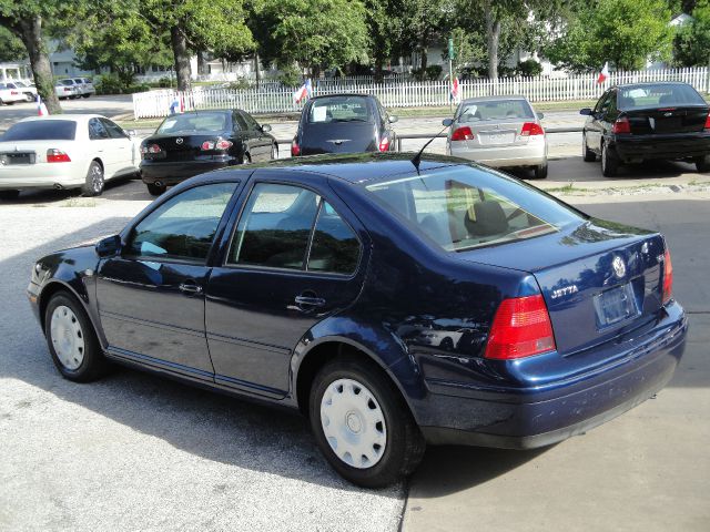 2000 Volkswagen Jetta FX4 Off-road Pickup 4D 6 Ft