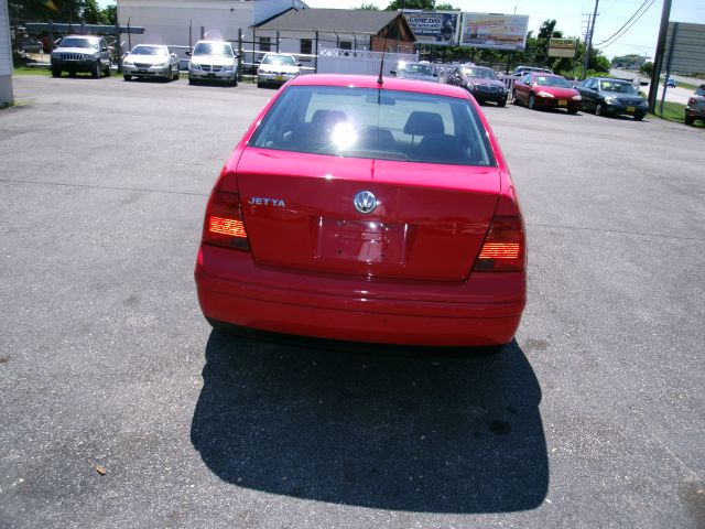 2000 Volkswagen Jetta Quad Cab 4x2 Shortbox XLT