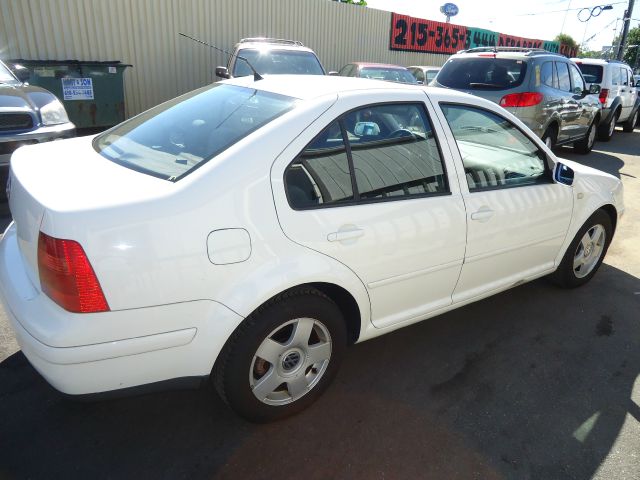 2000 Volkswagen Jetta Quad Cab 4x2 Shortbox XLT