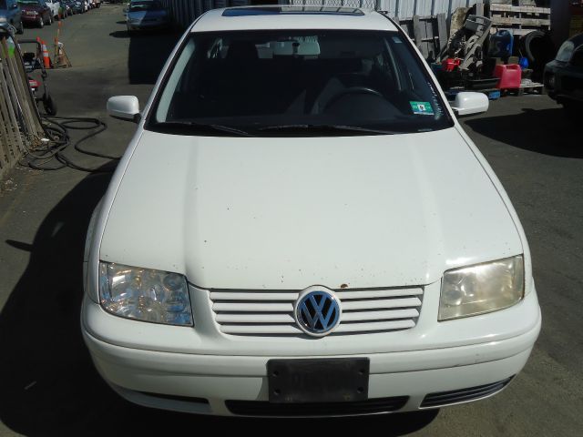 2000 Volkswagen Jetta Quad Cab 4x2 Shortbox XLT