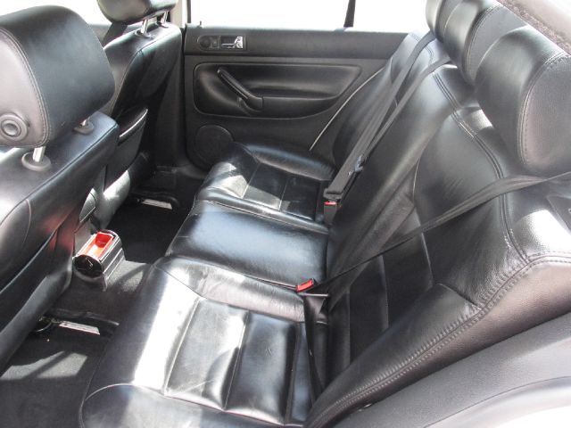 2000 Volkswagen Jetta 4dr 112 WB AWD