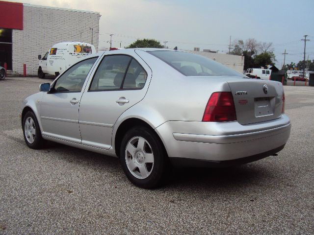 2000 Volkswagen Jetta Quad Cab 4x2 Shortbox XLT