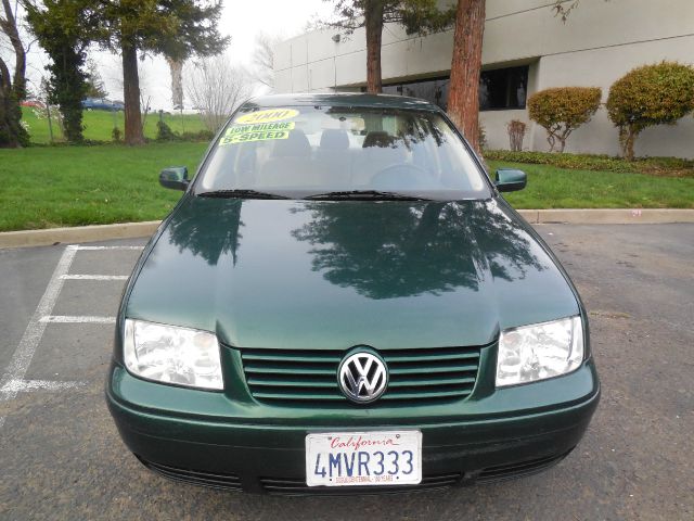 2000 Volkswagen Jetta Quad Cab 4x2 Shortbox XLT
