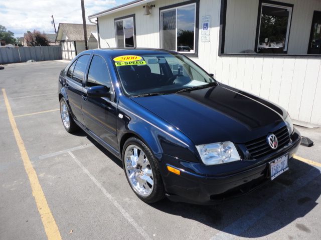 2000 Volkswagen Jetta Quad Cab 4x2 Shortbox XLT