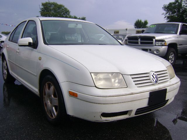 2000 Volkswagen Jetta FX4 Off-road Pickup 4D 6 Ft