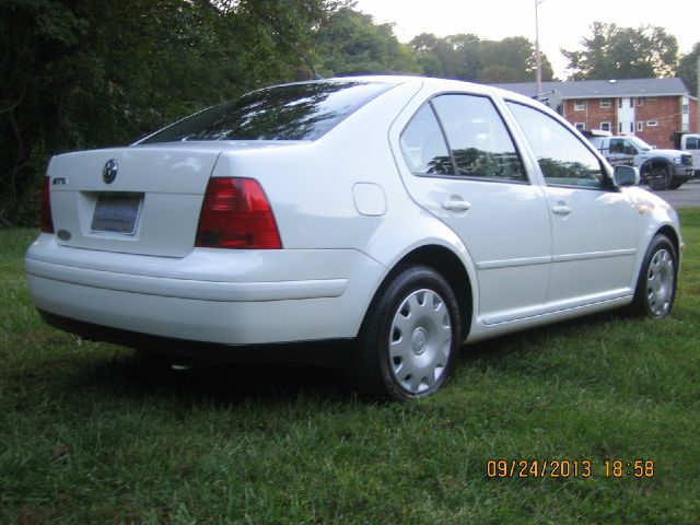 2000 Volkswagen Jetta I-4 Manual