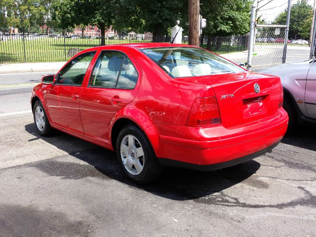 2001 Volkswagen Jetta Quad Cab 4x2 Shortbox XLT