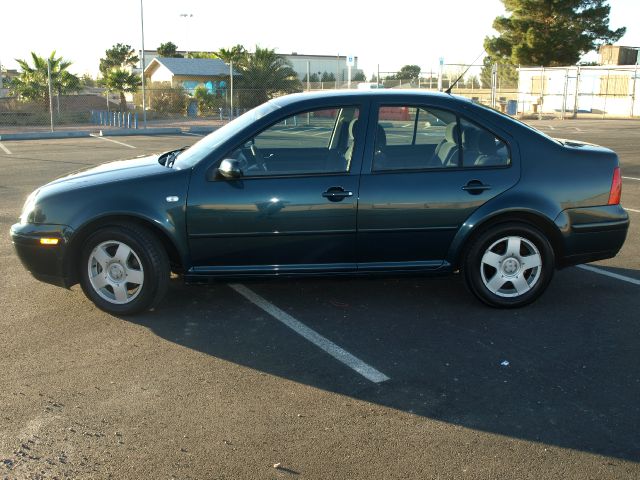 2001 Volkswagen Jetta Quad Cab 4x2 Shortbox XLT