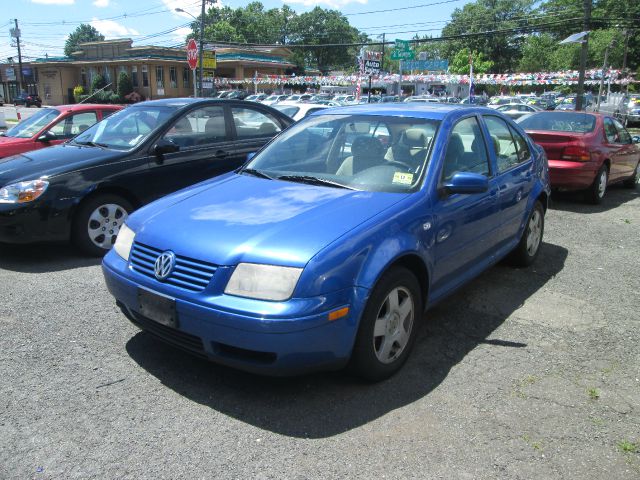 2001 Volkswagen Jetta Quad Cab 4x2 Shortbox XLT