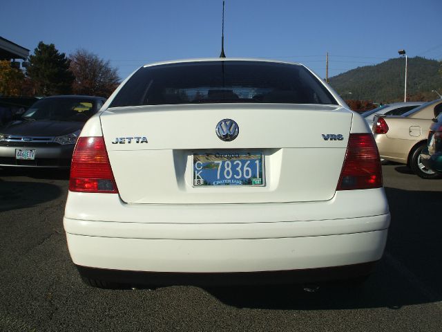 2001 Volkswagen Jetta FX4 Off-road Pickup 4D 6 Ft