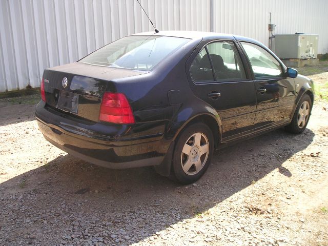 2001 Volkswagen Jetta FWD 4dr Sport