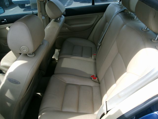 2001 Volkswagen Jetta Quad Cab 4x2 Shortbox XLT