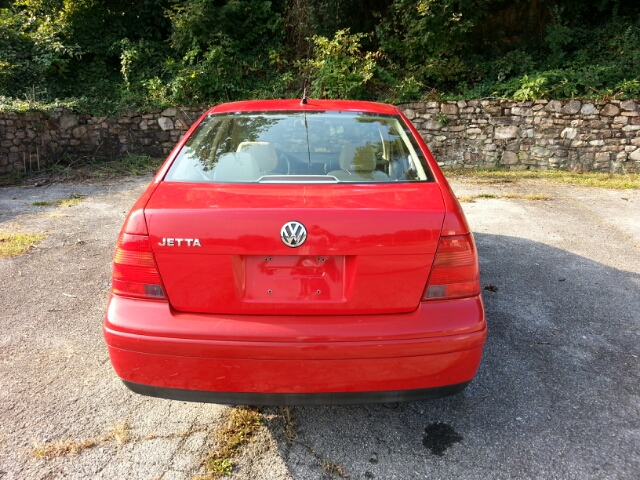 2001 Volkswagen Jetta FWD 4dr Sport