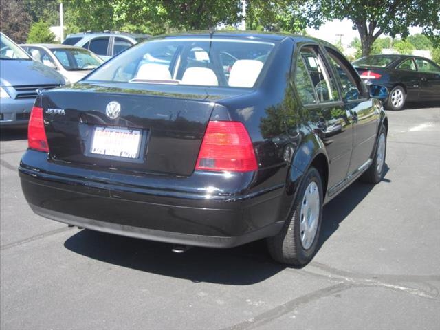 2001 Volkswagen Jetta FWD 4dr Sport