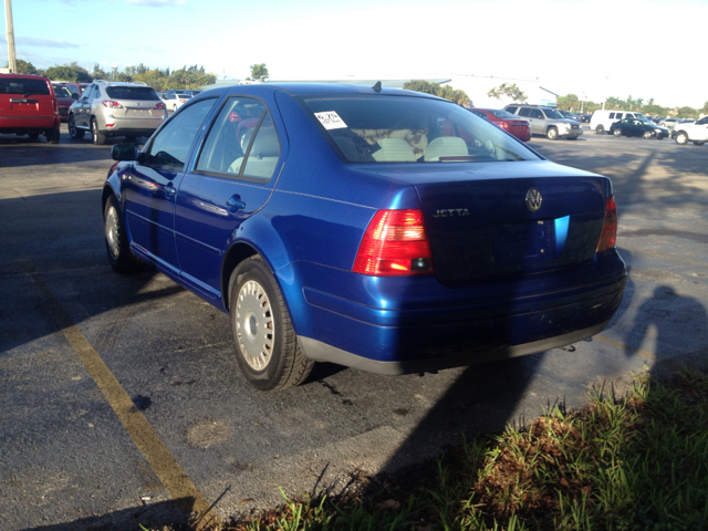 2001 Volkswagen Jetta Quad Cab 4x2 Shortbox XLT
