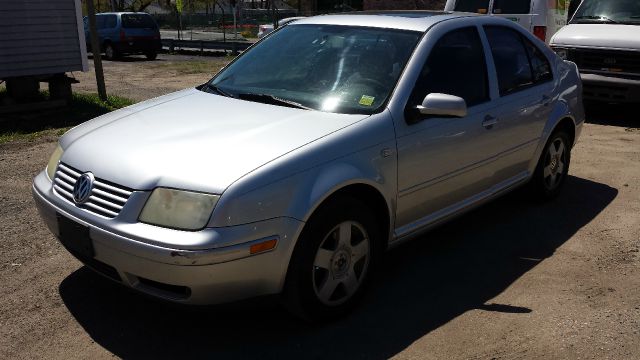 2002 Volkswagen Jetta FWD 4dr Sport