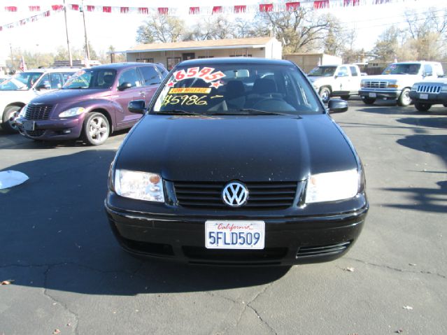 2002 Volkswagen Jetta Quad Cab 4x2 Shortbox XLT