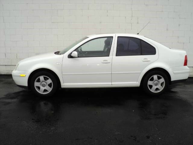 2002 Volkswagen Jetta Quad Cab 4x2 Shortbox XLT