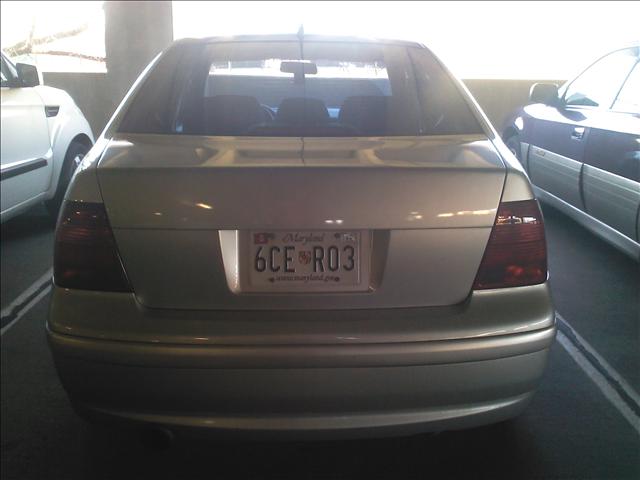 2002 Volkswagen Jetta FWD 4dr Sport