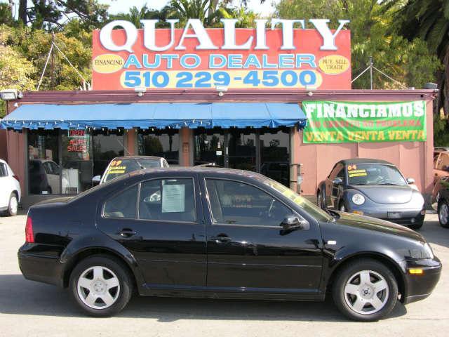 2002 Volkswagen Jetta FWD 4dr Sport