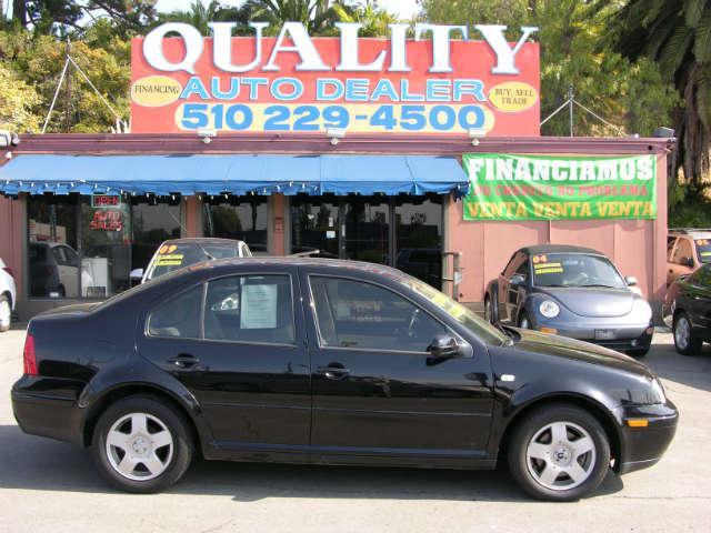 2002 Volkswagen Jetta FWD 4dr Sport