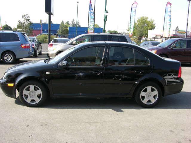 2002 Volkswagen Jetta FWD 4dr Sport