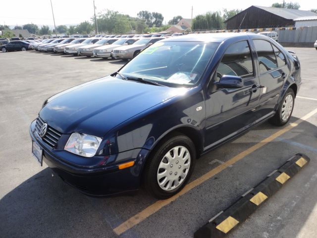 2002 Volkswagen Jetta I-4 Manual