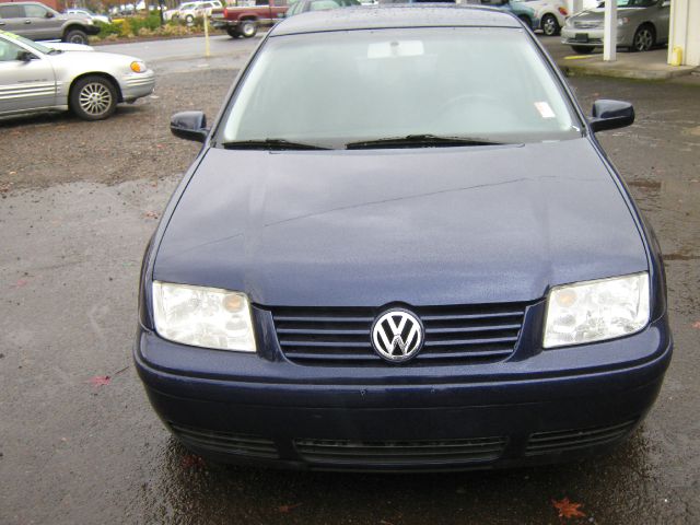 2002 Volkswagen Jetta I-4 Manual