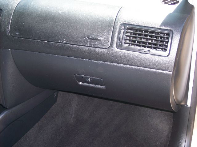 2002 Volkswagen Jetta Quad Cab 4x2 Shortbox XLT