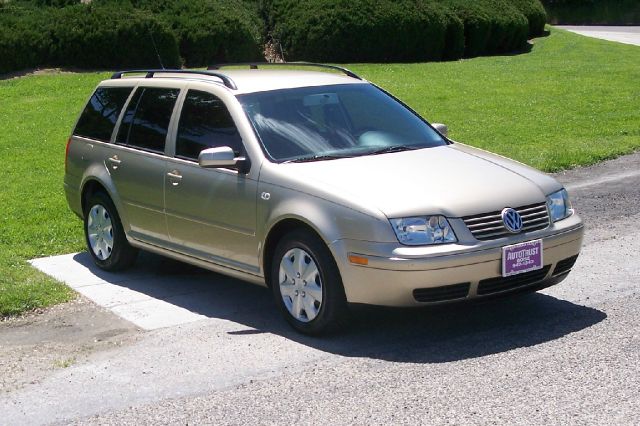 2002 Volkswagen Jetta Quad Cab 4x2 Shortbox XLT