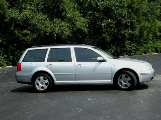2002 Volkswagen Jetta FWD 4dr Sport