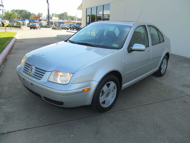 2002 Volkswagen Jetta Quad Cab 4x2 Shortbox XLT