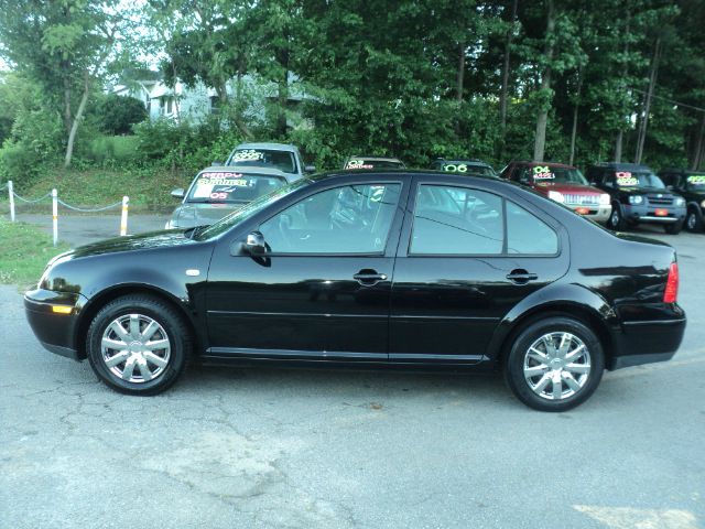 2002 Volkswagen Jetta I-4 Manual