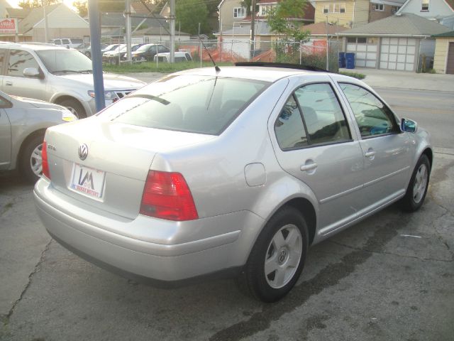 2002 Volkswagen Jetta Quad Cab 4x2 Shortbox XLT