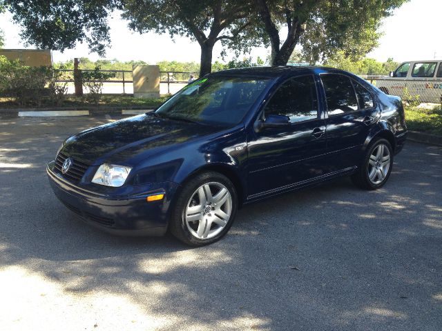 2002 Volkswagen Jetta Crewmax-short-limited-sunroof-6 CD Jbl-newer Tires