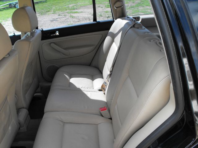 2002 Volkswagen Jetta 4dr 112 WB AWD