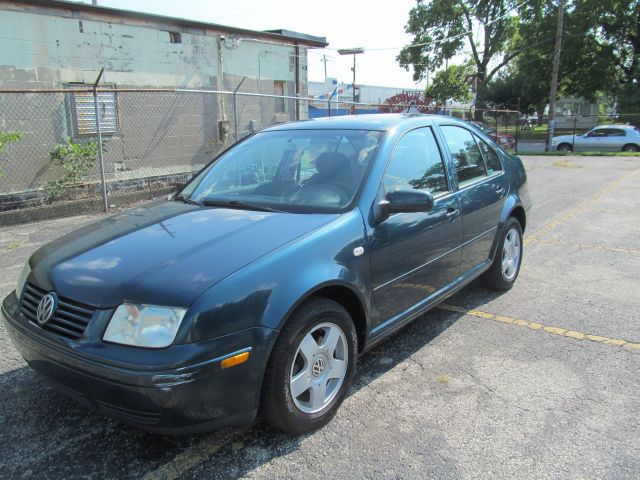 2002 Volkswagen Jetta Quad Cab 4x2 Shortbox XLT