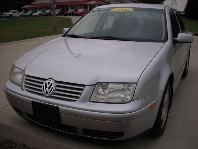 2002 Volkswagen Jetta Quad Cab 4x2 Shortbox XLT