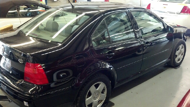 2002 Volkswagen Jetta Quad Cab 4x2 Shortbox XLT