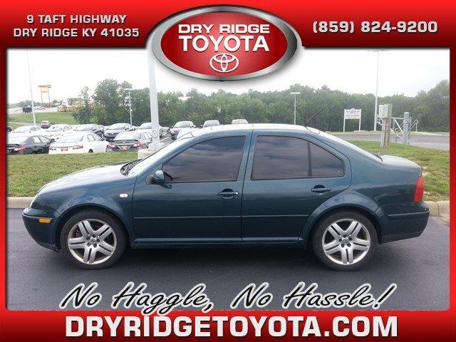 2002 Volkswagen Jetta FWD 4dr Sport