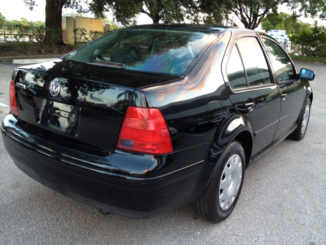 2002 Volkswagen Jetta I-4 Manual