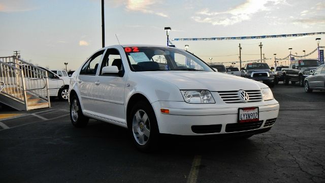 2002 Volkswagen Jetta Quad Cab 4x2 Shortbox XLT