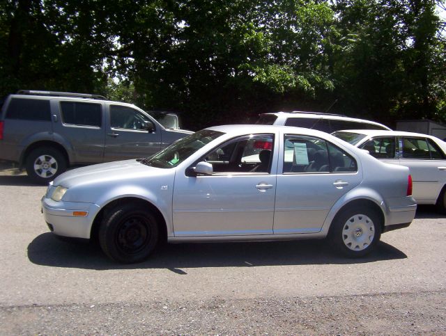 2002 Volkswagen Jetta Quad Cab 4x2 Shortbox XLT