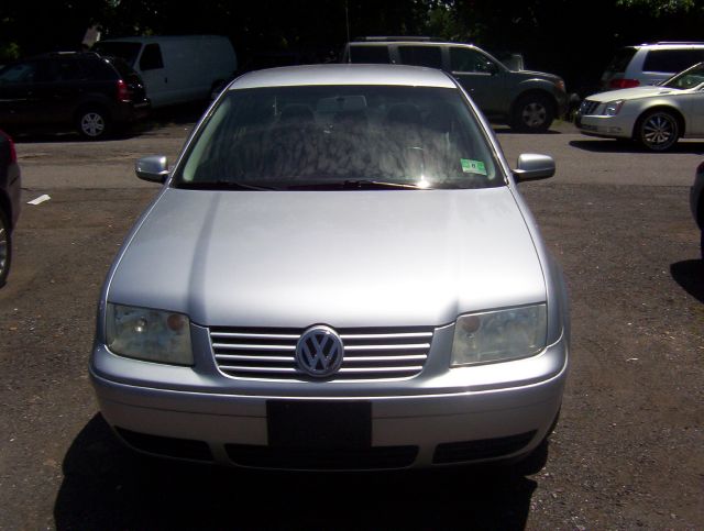 2002 Volkswagen Jetta Quad Cab 4x2 Shortbox XLT