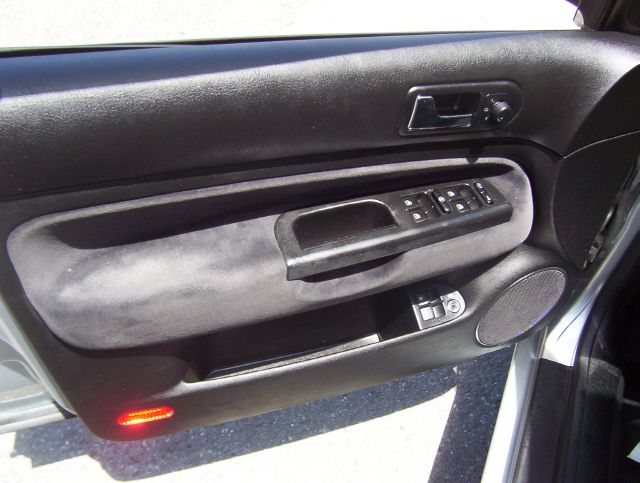 2002 Volkswagen Jetta Quad Cab 4x2 Shortbox XLT