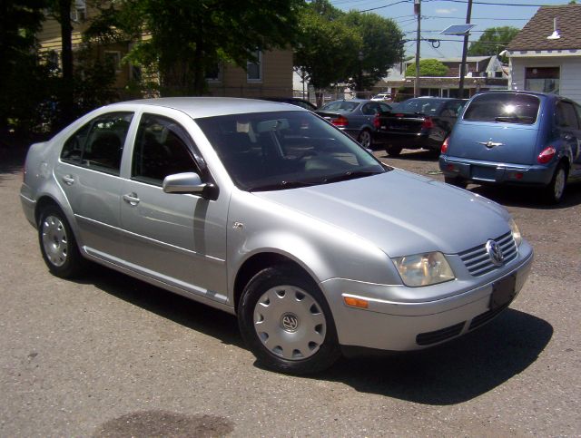 2002 Volkswagen Jetta Quad Cab 4x2 Shortbox XLT